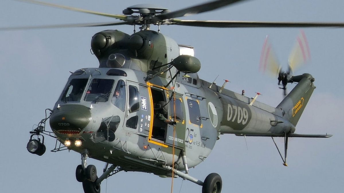 Česká republika pozastavuje lety vrtulníků W-3A kvůli vysokým nákladům na modernizaci
