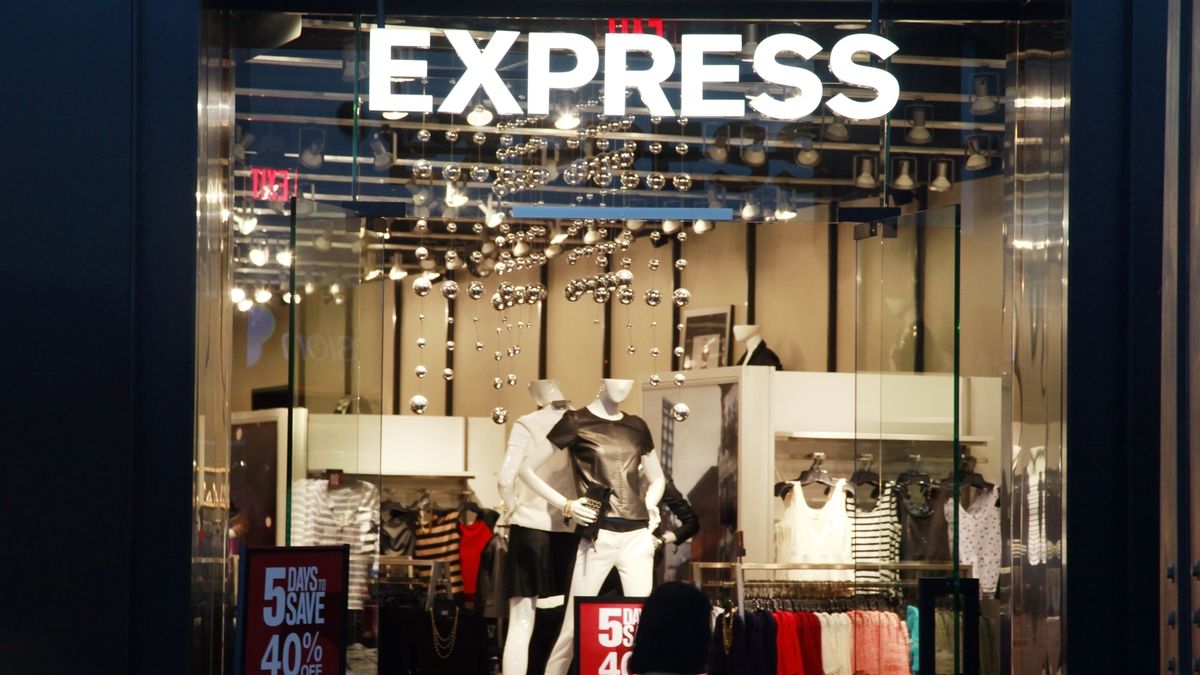 Express clothing outlet brand