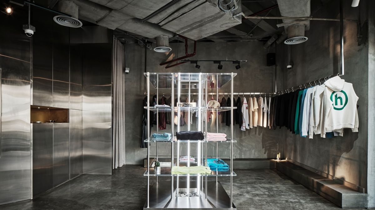 Kuwaiti Fashion Brands Revolutionize Industry: From Paris Fashion Week to Ethical Luxury