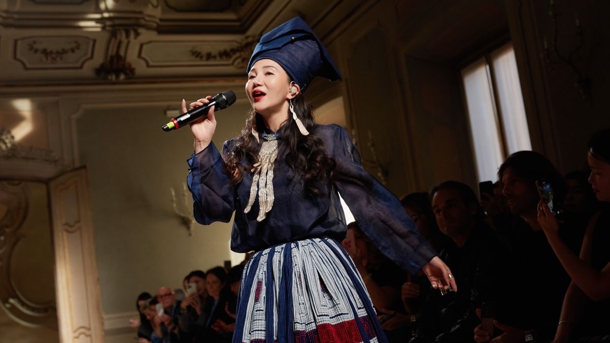 Miao Embroidery Shines at Milan Fashion Week: A Cultural Renaissance on Global Stage