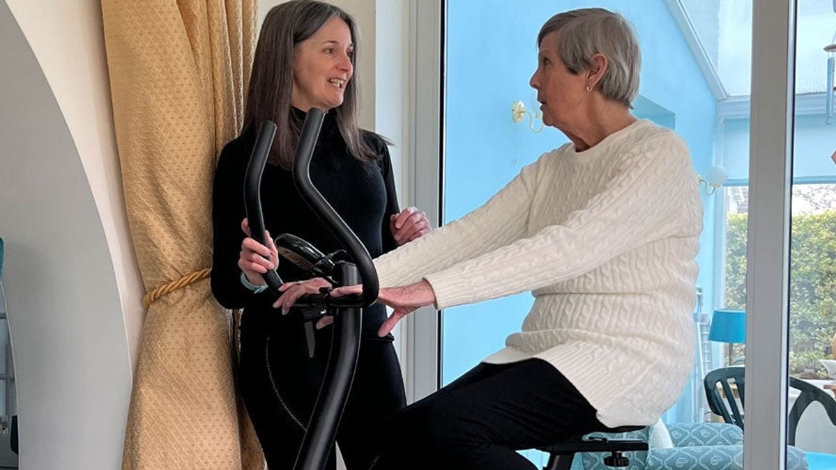 61-Year-Old Jacqueline Hooton Champions Fitness for Aging Gracefully, Emphasizes Squats for Independence