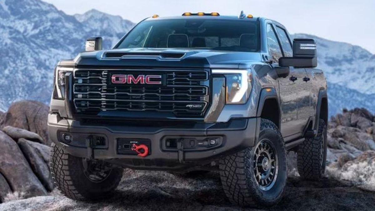 2024 GMC Sierra 2500 AT4X: Luxury Meets Power in High-End Pickup Segment