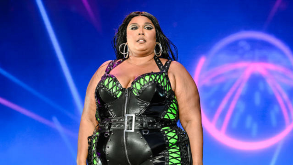 Lizzo Speaks Out Against Body Shaming Trolls Puts Focus On Self Love And Acceptance Saysim