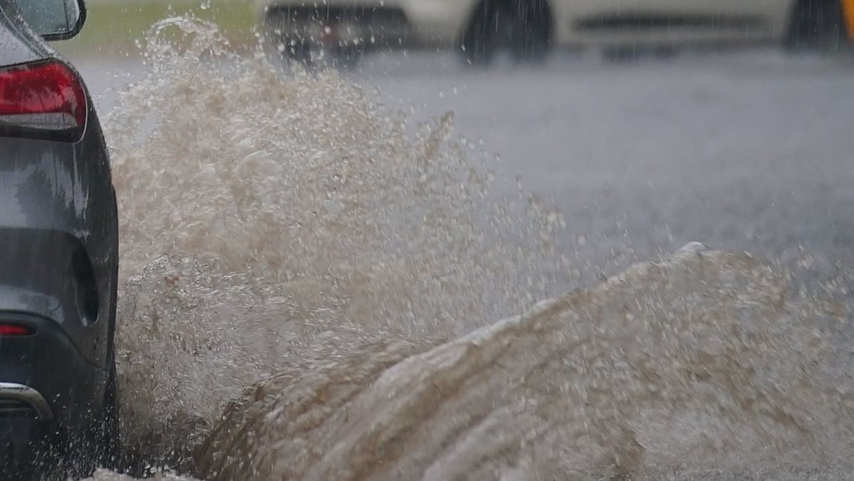 UK Met Office Issues Stern Warning For Severe Thunderstorms And Life ...