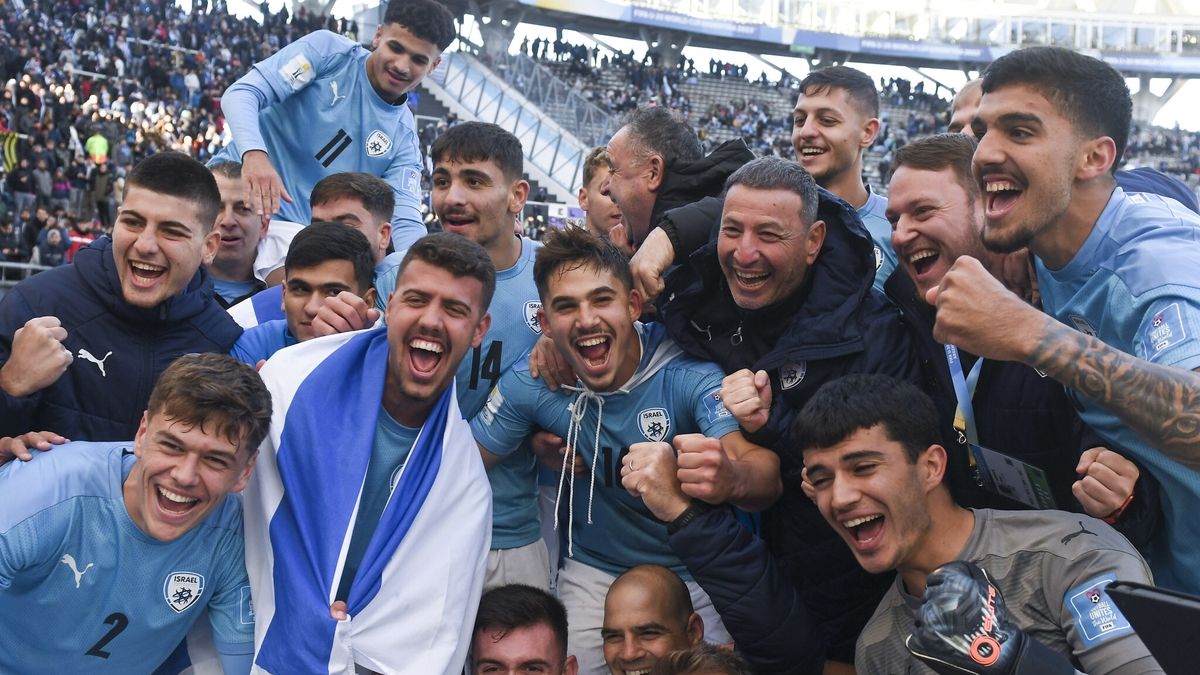 Israeli National Soccer Team Triumphs Securing A Spot In The 2022 Fifa