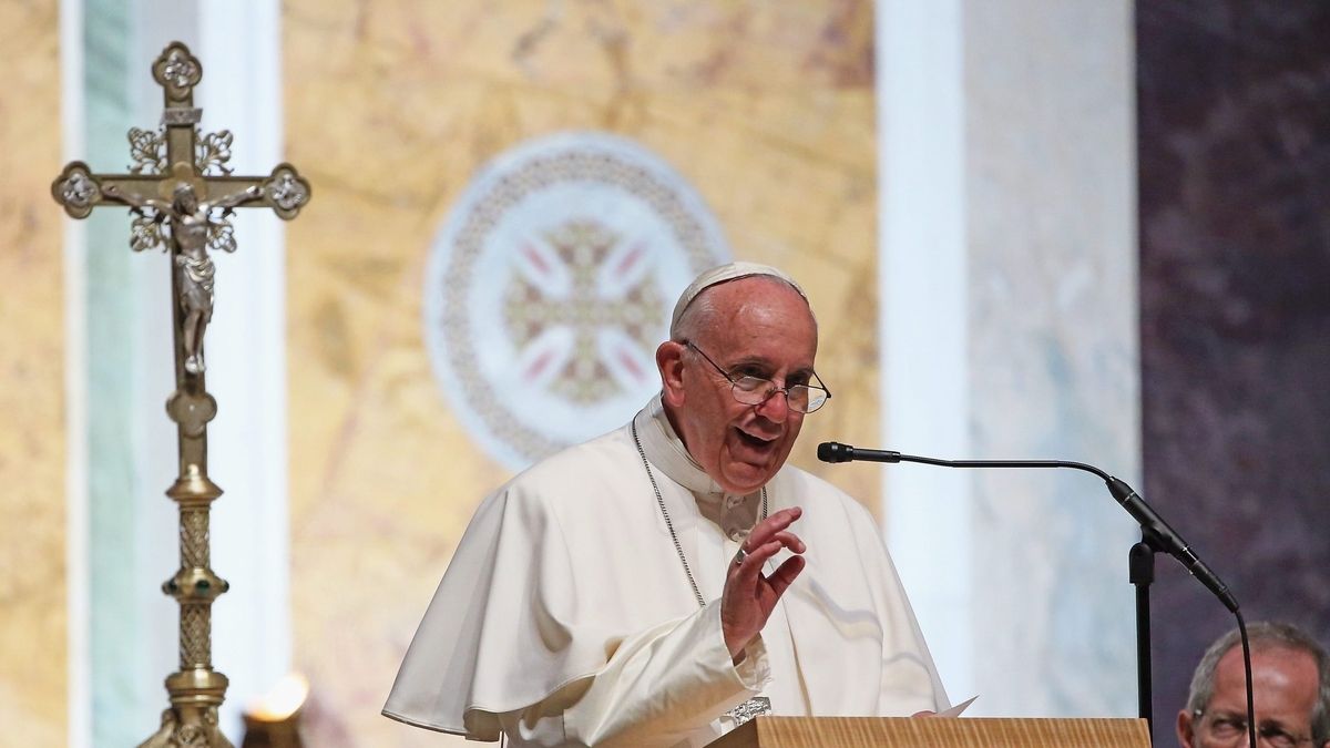 World Mission Sunday Pope Francis Illustrates God's Love as an Open