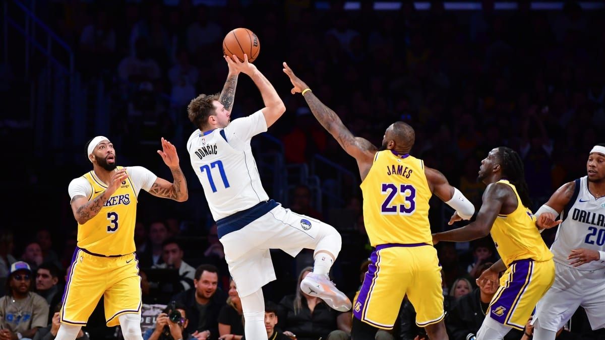 Dallas Mavericks Triumph Over Los Angeles Lakers, Luka Doncic