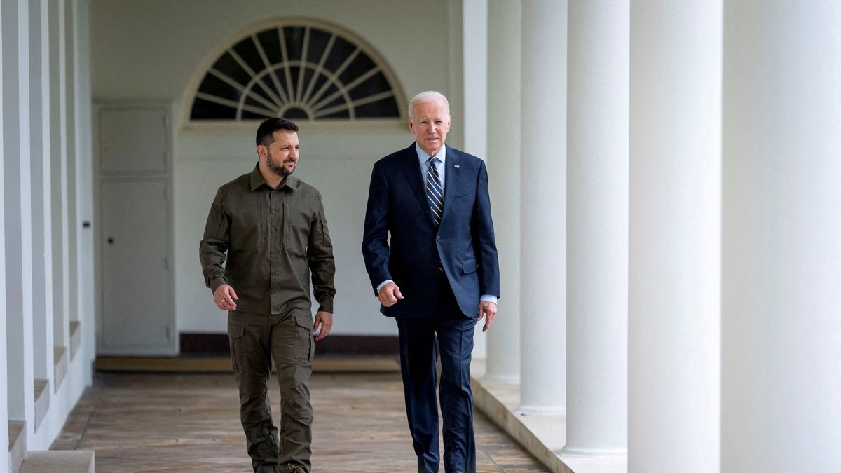 Global Headlines Israeli Conflict, Zagreb Plane Crash, and Political