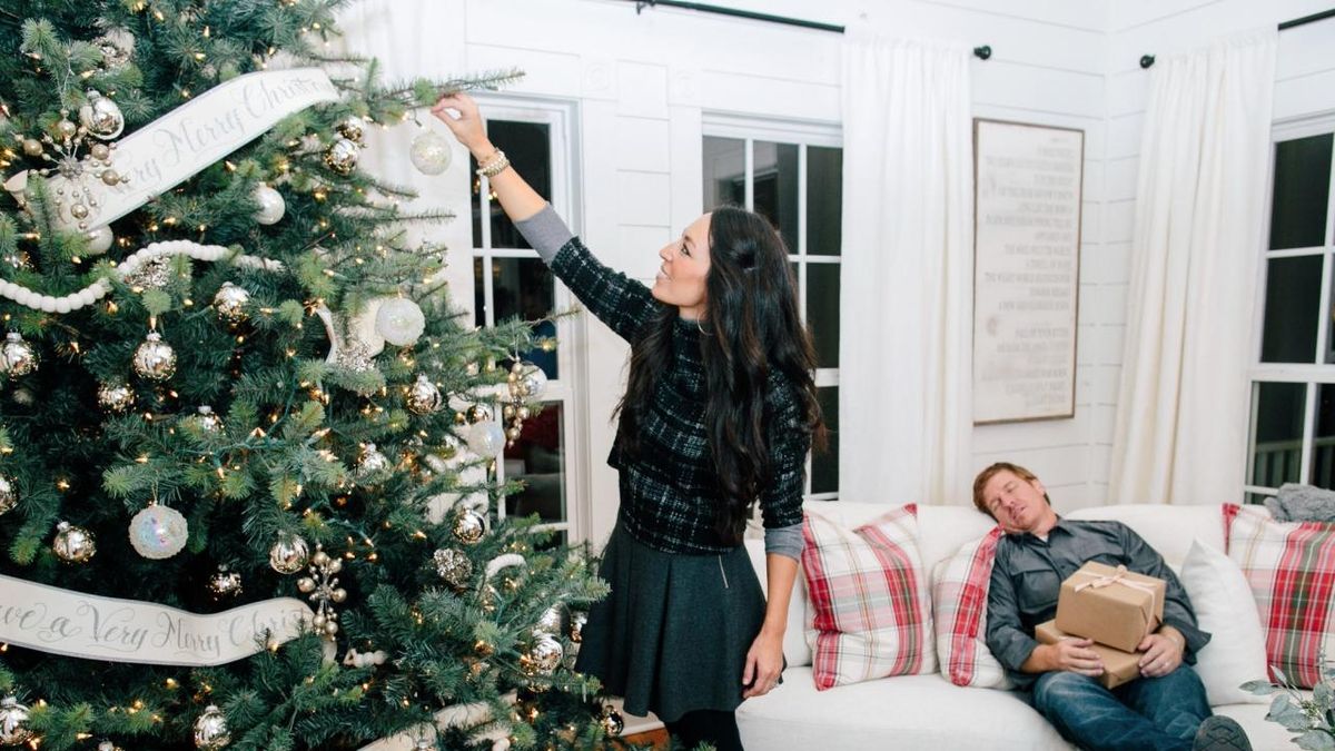 Joanna Gaines Shares Holiday Tradition and Home Connections in