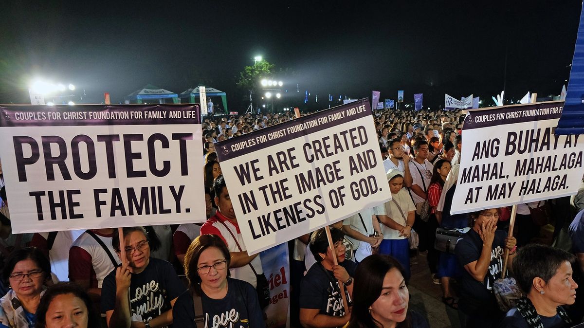 Philippines' Divorce Legalization A Fight for Human Rights Amid Opposition