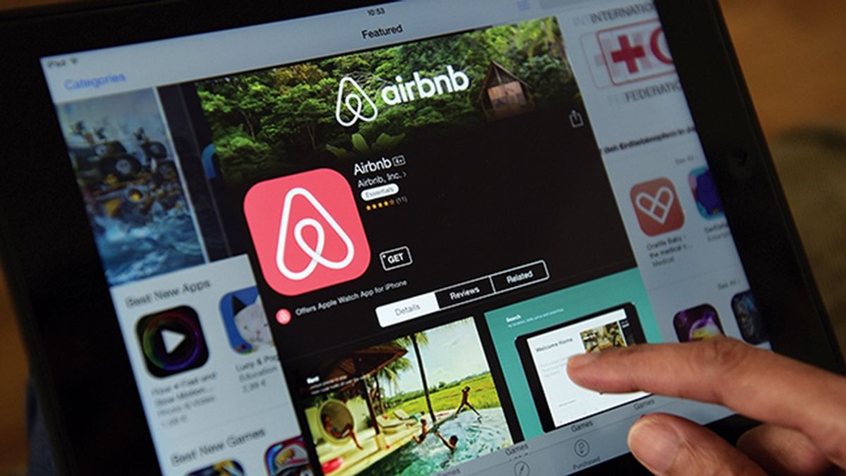 Airbnb Implements AIBased Restrictions for New Year's Eve Bookings