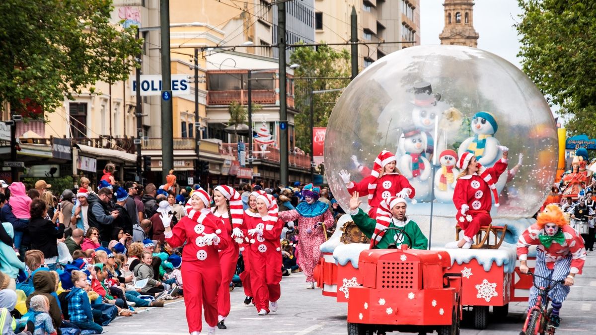 A Look into Australia's Christmas Day Celebrations: A Blend of ...