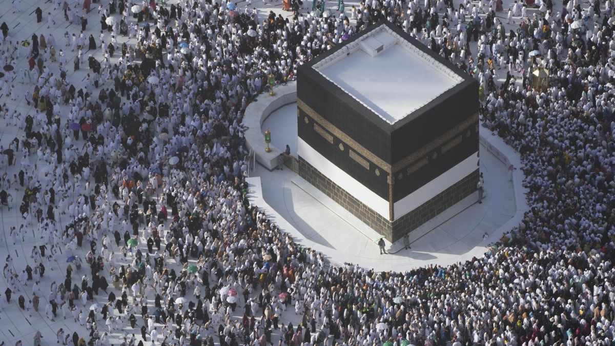 Hajj Pilgrimage 2024 Provisional Cost Set at 3,280,800 Francs CFA