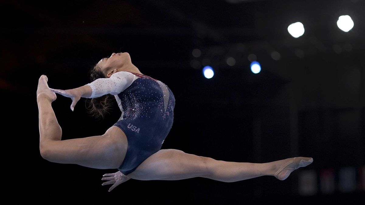 Promising Vietnamese Gymnast Paralyzed A Tale of Triumph, Tragedy, and