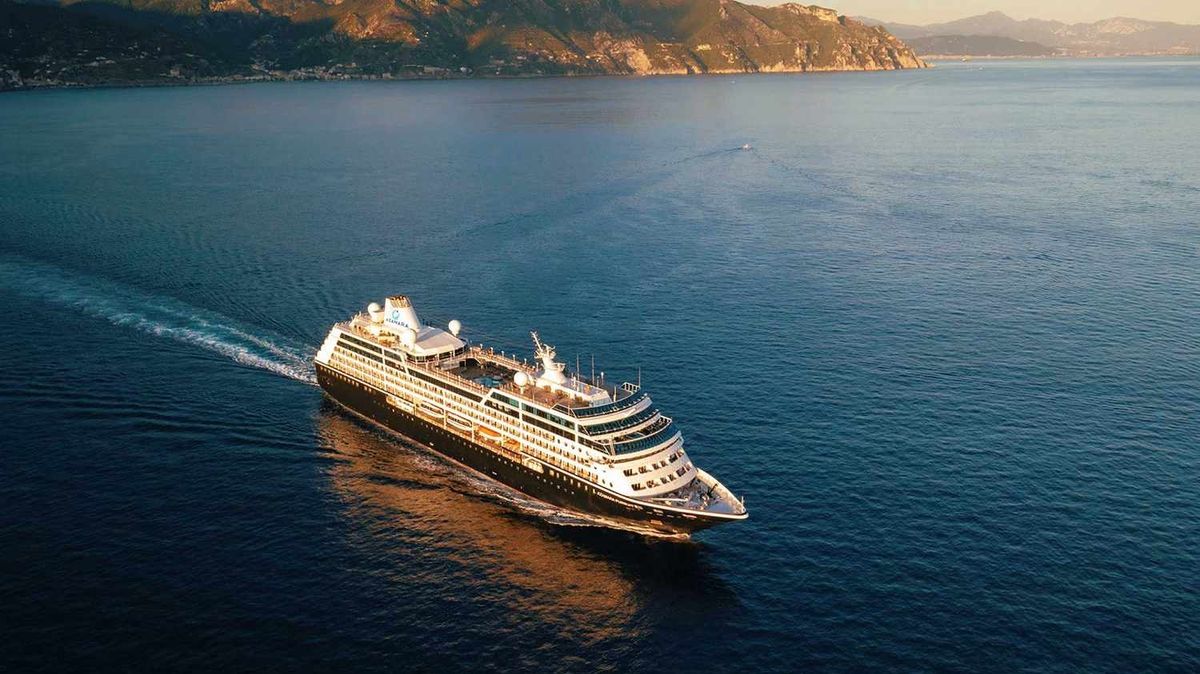 World Cruises 2025 A Surge in Demand and a Plethora of Choices