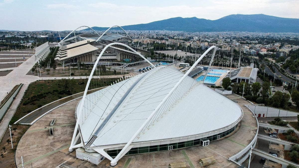 Controversy Surrounds Closure of Football Stadiums in Greece Amid