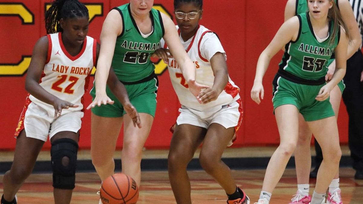 Rock Island Alleman Clinches Victory in High School Girls Basketball Match