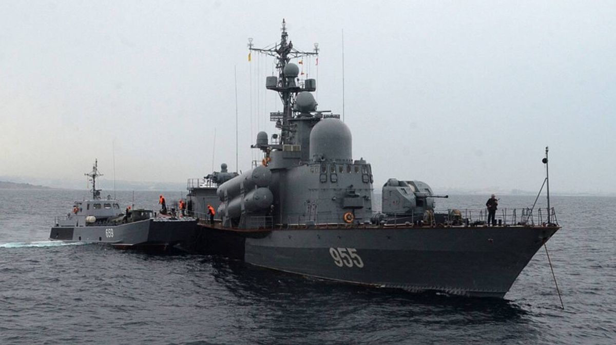 Ukrainian Navy Evaluates Damage to Ivanivets Missile Boat: Restoration ...