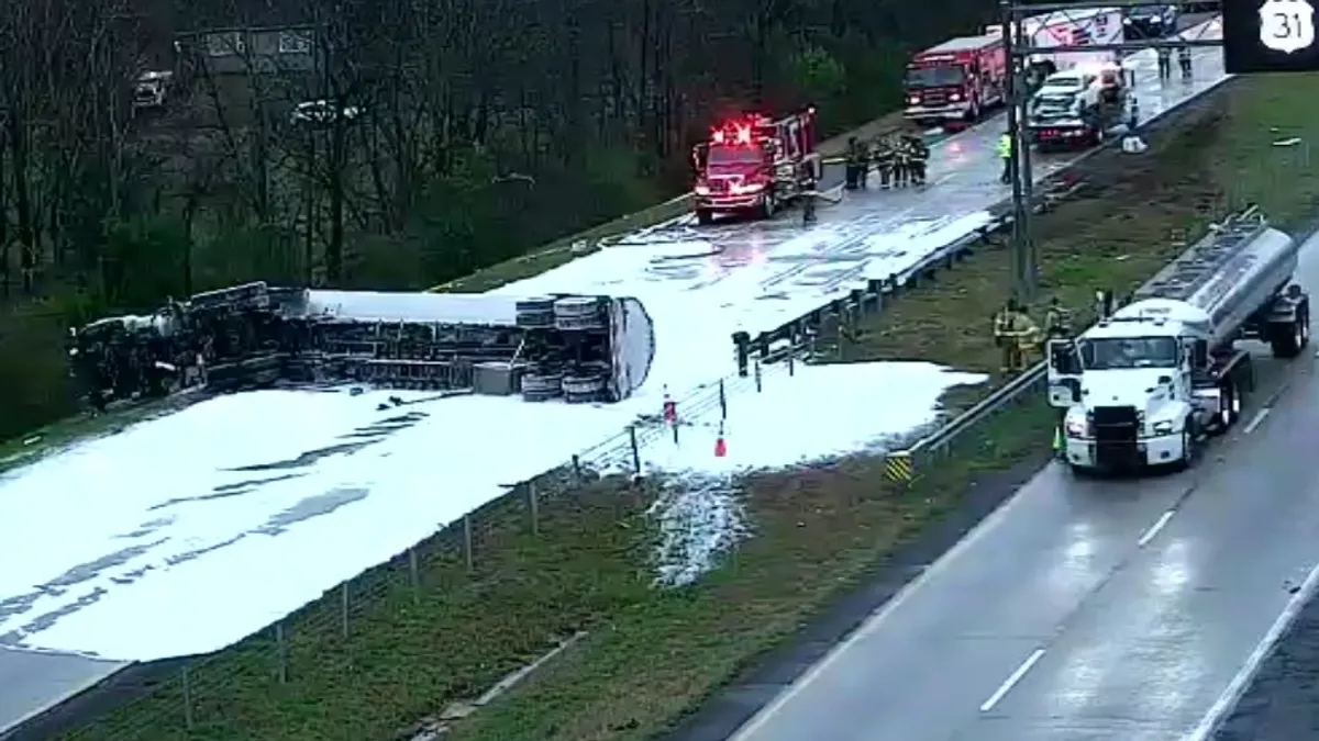 [Update new] I-59 accident: Reopens After Tanker Truck Overturns and Spills in Birmingham 18