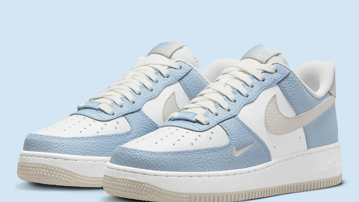Nike Air Force 1 Low Light Armory Blue A Mix of Tradition and