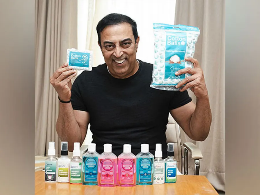 Bollywood Icon Vindu Dara Singh Invests in Abhay HealthTech