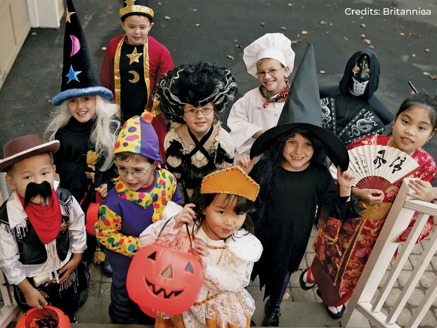 Fancy dress costumes best sale in borivali