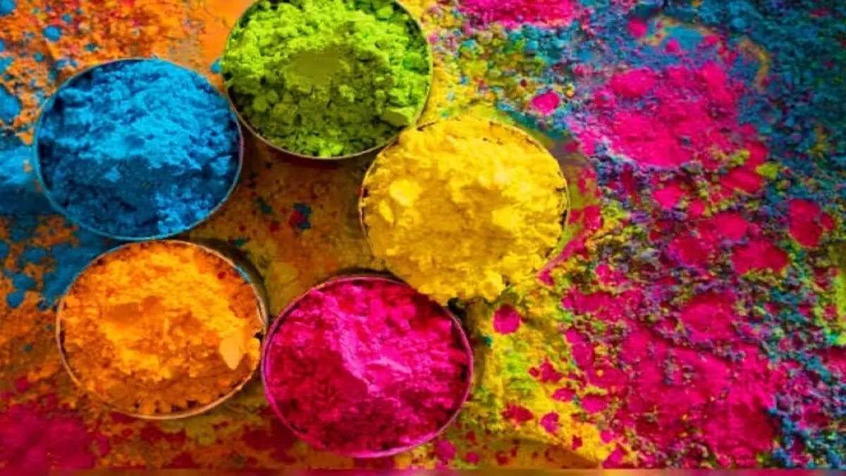 क्यों मनाई जाती है रंग पंचमी, क्या पृथ्वी पर देवताओं ने खेली थी होली? जानें  रहस्य