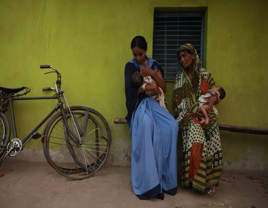 jharkhand-grants-180-days-maternity-leave-to-contractual-staff