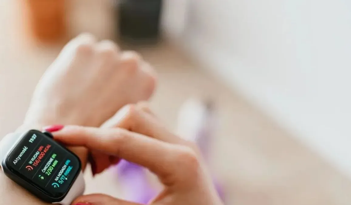 UK CEO Suffers Heart Attack During Run, Smartwatch Saves His Life