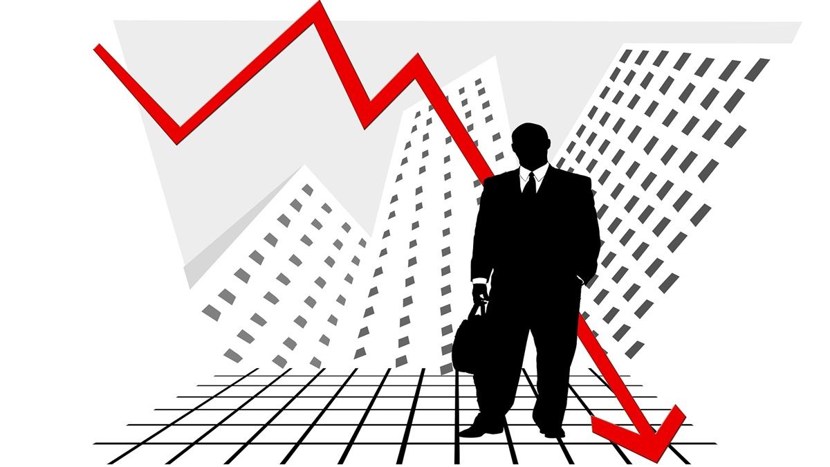 Mutual Fund Losers: Mutual funds do not always yield profits, 11 FoF gave negative or less than 1% returns in 3 years, what is common among them?