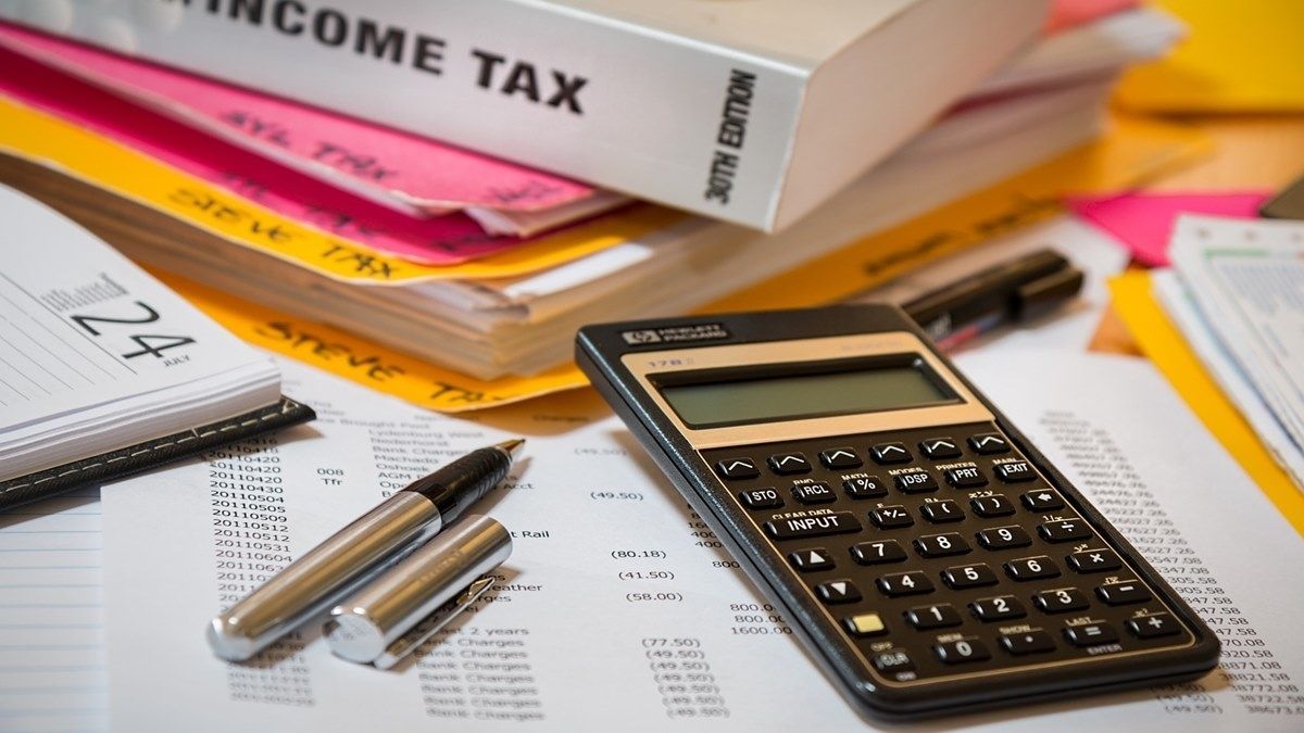 ITR Filing Deadline: It is necessary for these taxpayers to file income tax return by November 15, otherwise there can be a loss of up to Rs 1.5 lakh.