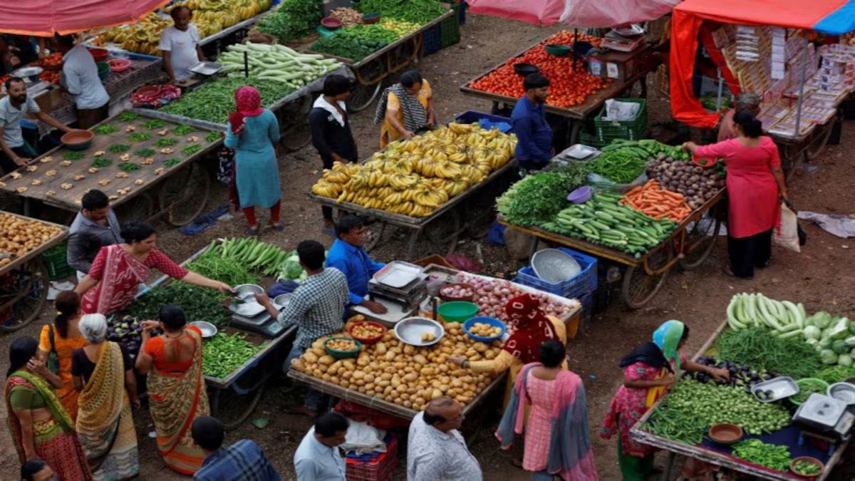 India GDP Growth: Growth rate was only 5.4% in September quarter, weakest GDP growth in 2 years, will RBI reduce interest rates now?