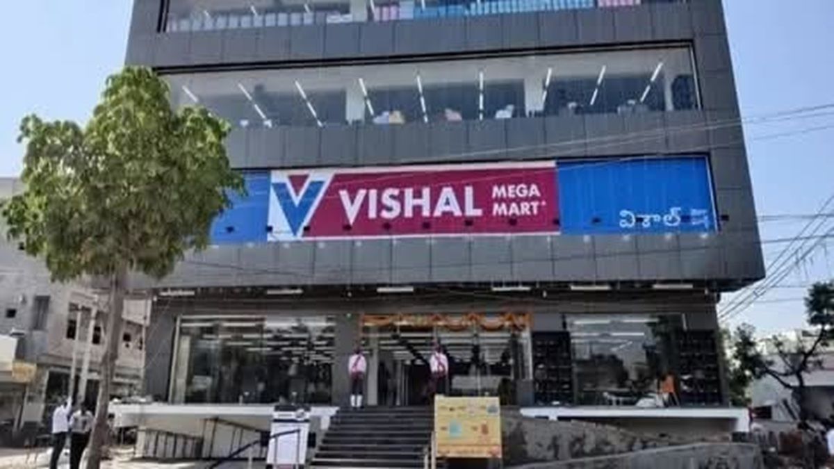 Vishal Mega Mart Share Allotment Check: Vishal Mega Mart shares will be allotted today, check your status like this, expect 26% return on listing.