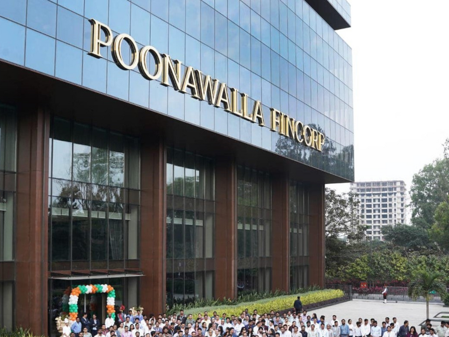 Poonawalla Fincorp's CTO Dhiraj Saxena resigns amid allegations of harassment