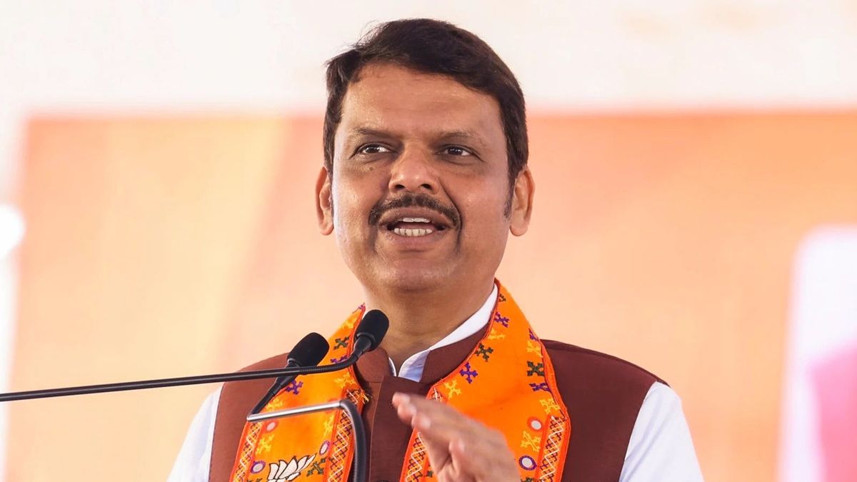 'Ek Hai Toh Safe Hai': Devendra Fadnavis' First Post After Mahayuti's ...