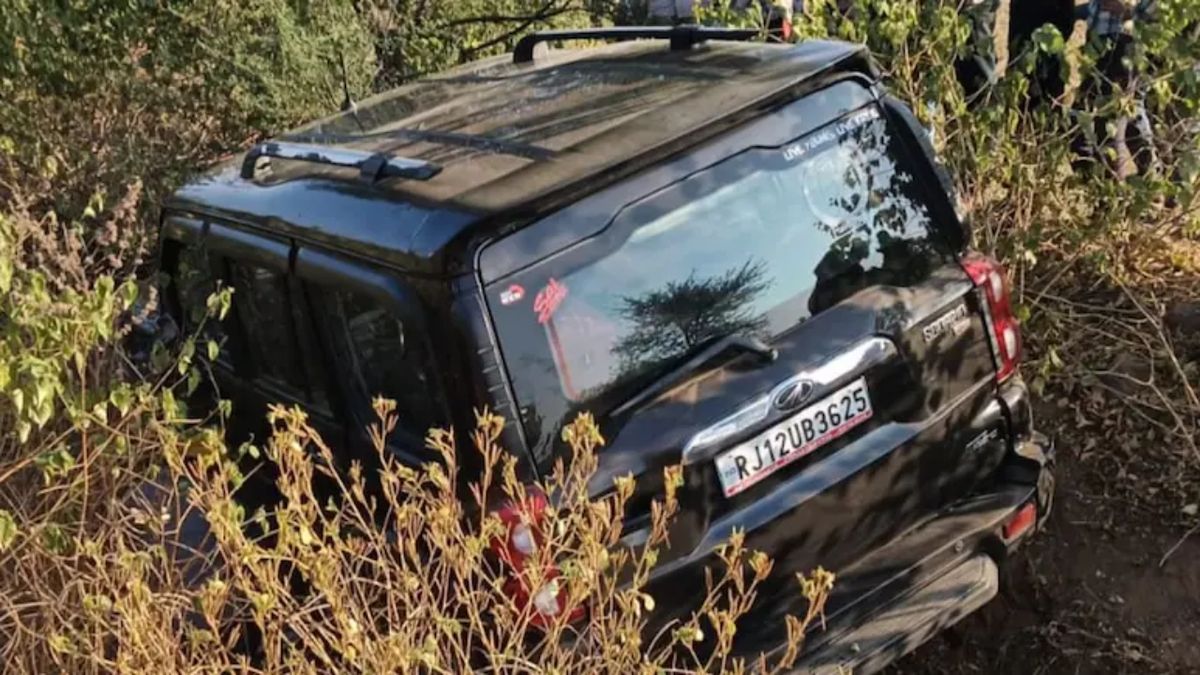 देश – दुर्घटना का शिकार हुए सांसद राजकुमार रोत, खाई में गिरी उनकी गाड़ी #INA