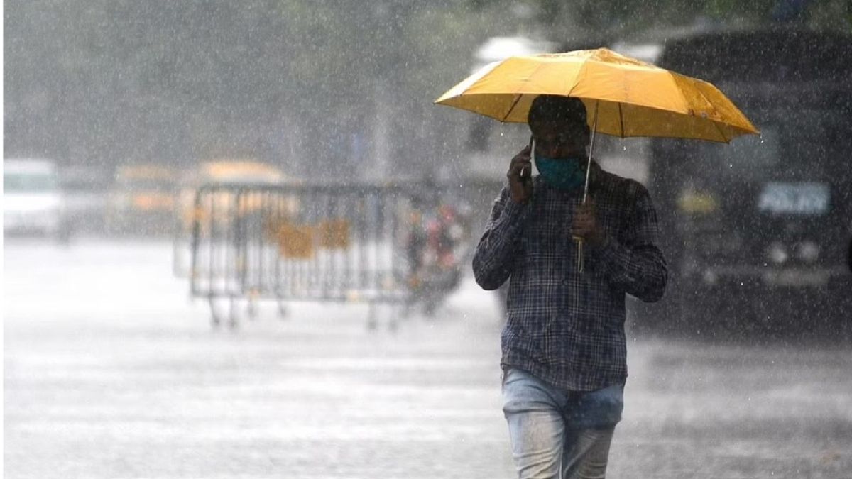 Bihar Rain Alert: बिहार के 13 जिलों में भारी बारिश का अलर्ट, उफान पर नदियां