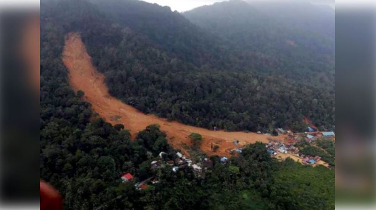 Tragic Landslides and Flash Floods in North Sumatra, Indonesia Claim 13 Lives