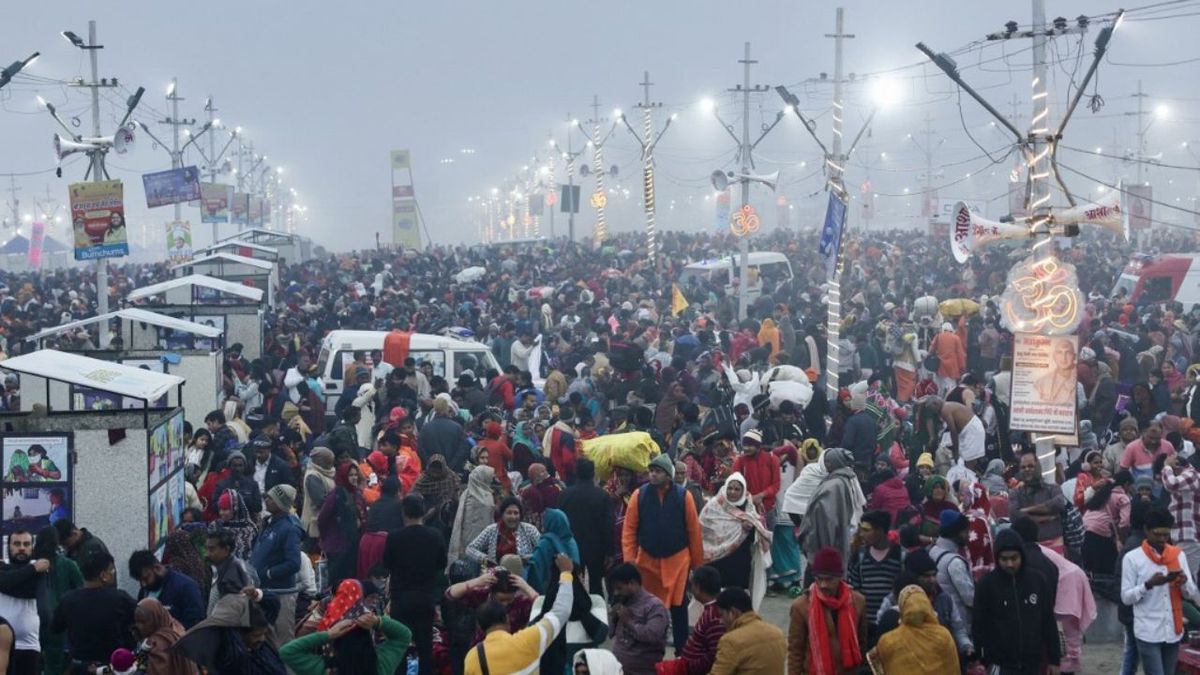 Maha Kumbh Mela 2025 Live Updates Festivities begin at Kumbh Mela in