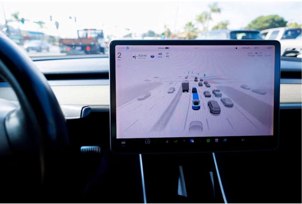 Tesla secures initial California permit for future robotaxi service