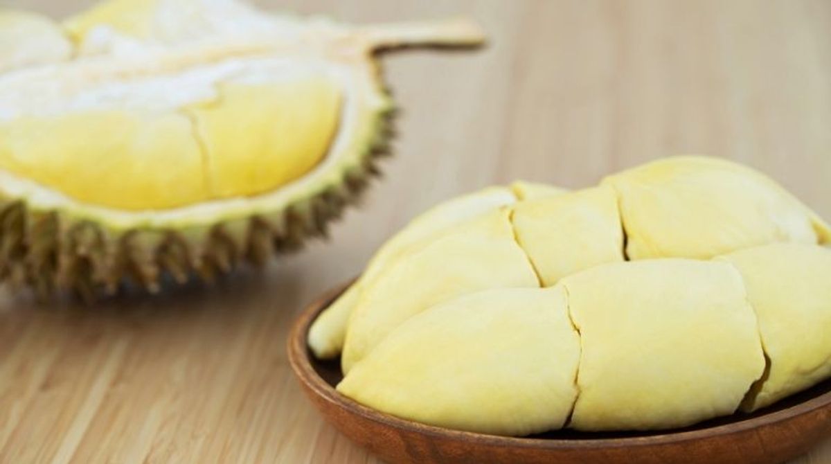 Durian fruit triggers 'gas leak' alert in Canberra(02)