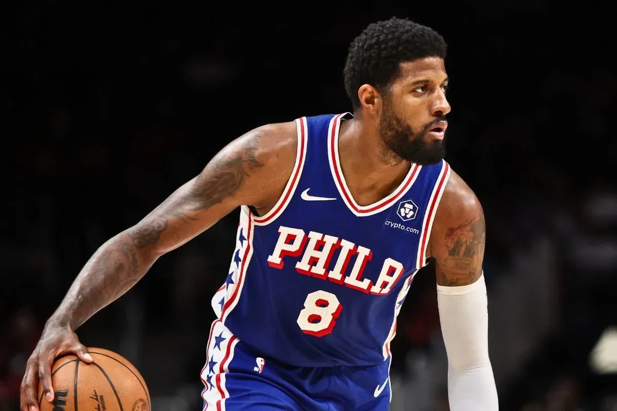 Paul George handling the ball for the 76ers- Sportz Point.com