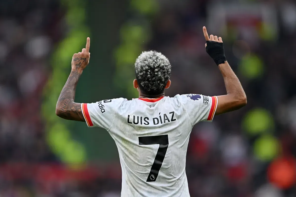 Manchester United vs Liverpool English Premier League 2024-25 Live Updates | Diaz scores a brace in first half; MUN 0-2 LIV - sportzpoint.com