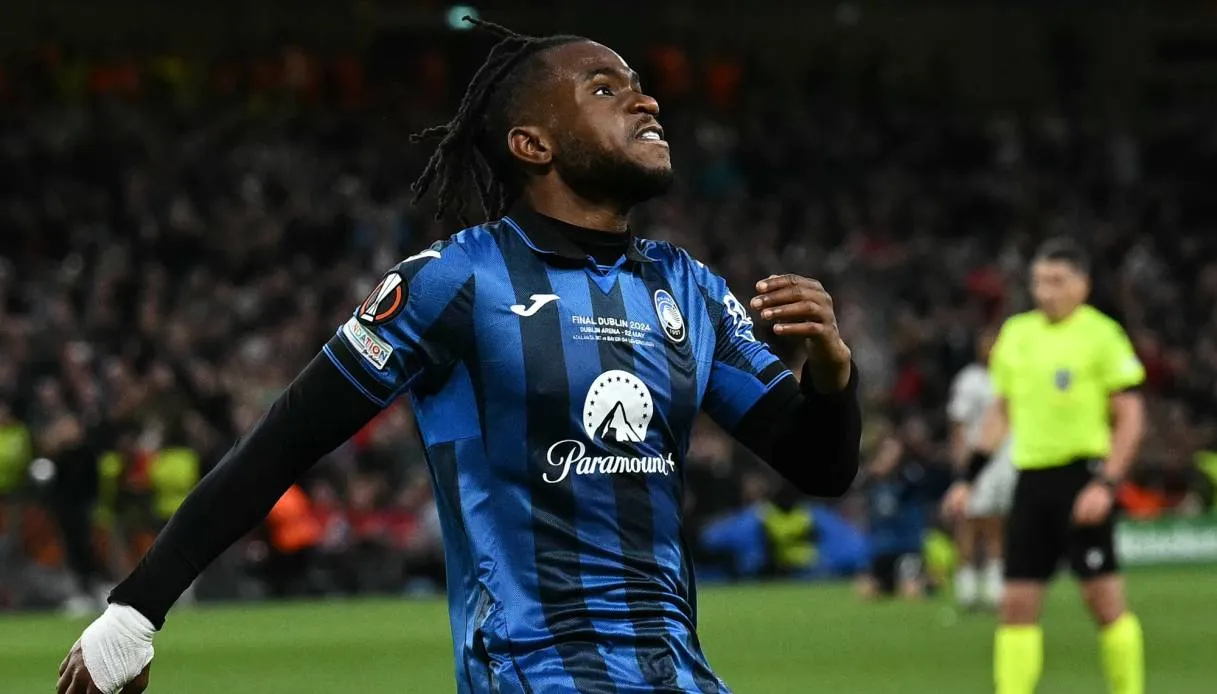Who is leading the 2024-25 European Golden Boot race? - sportzpoint.com
