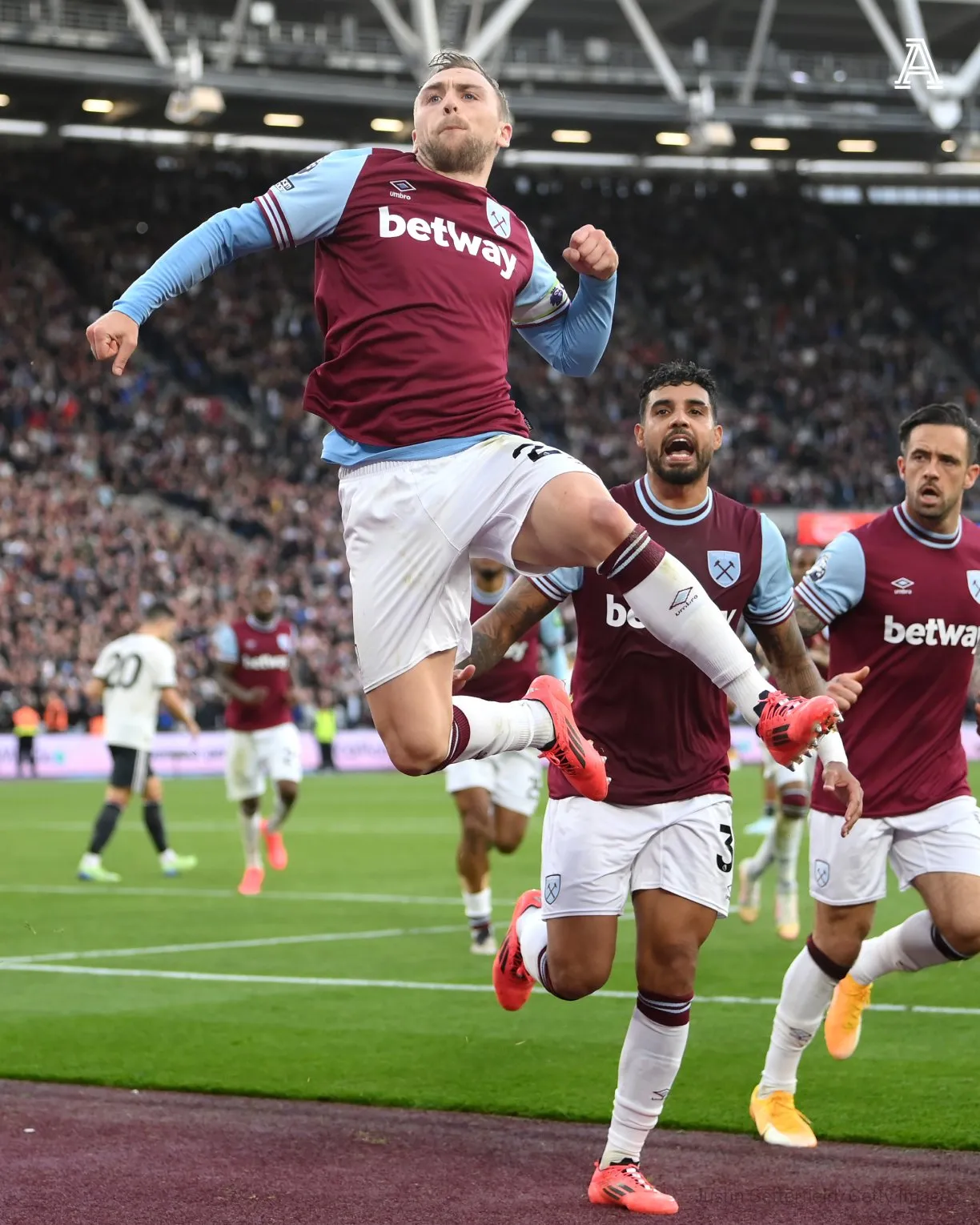 West Ham United vs Manchester United Premier League 2024-25 live scores, news and updates - sportzpoint.com