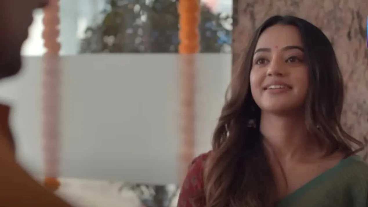 Helly Shah makes her OTT debut with Gullak 4 - Here's revisiting who plays  what in the SonyLIV series