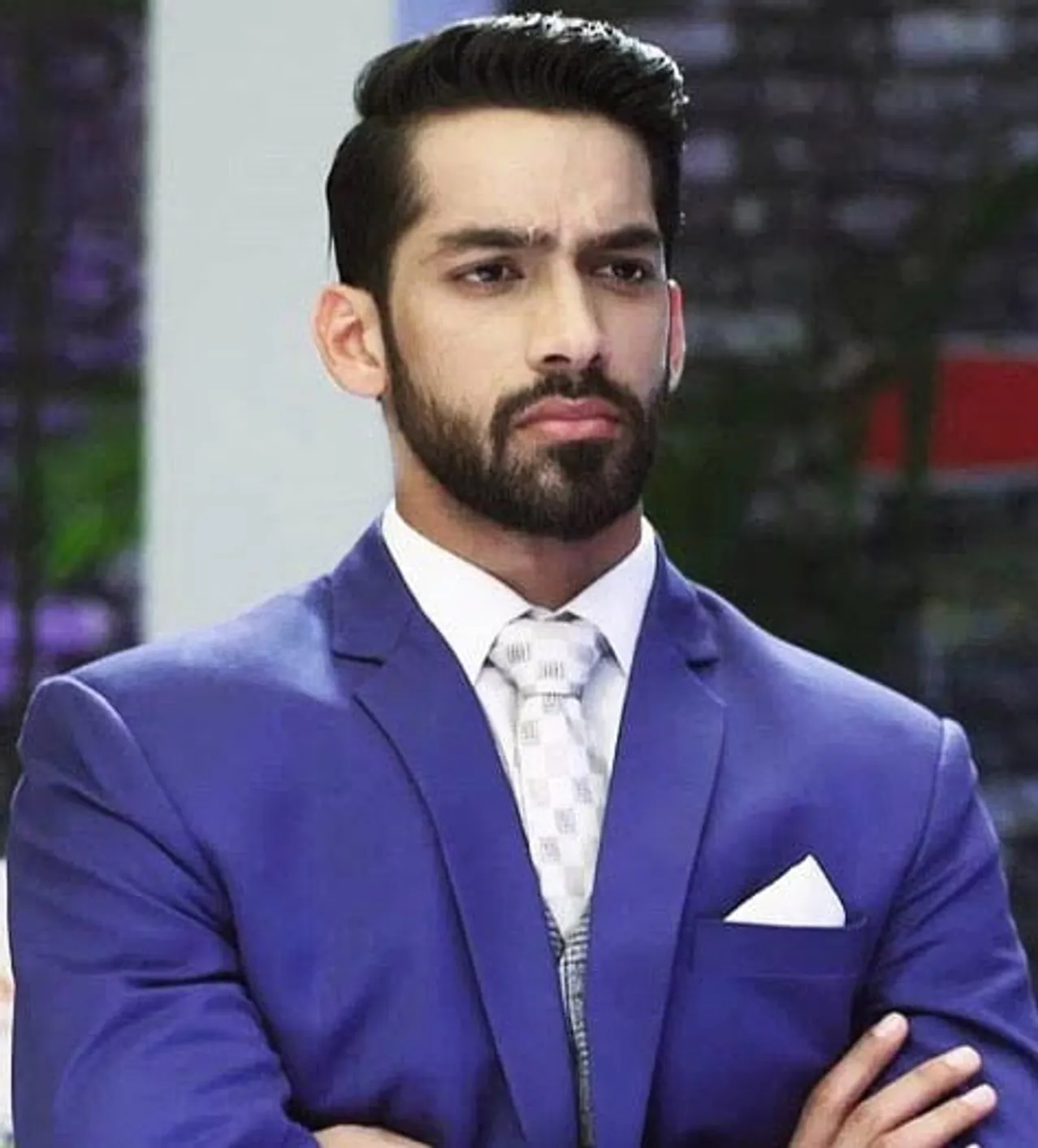 Karan Vohra plays 'no-nonsense doctor' in TV show