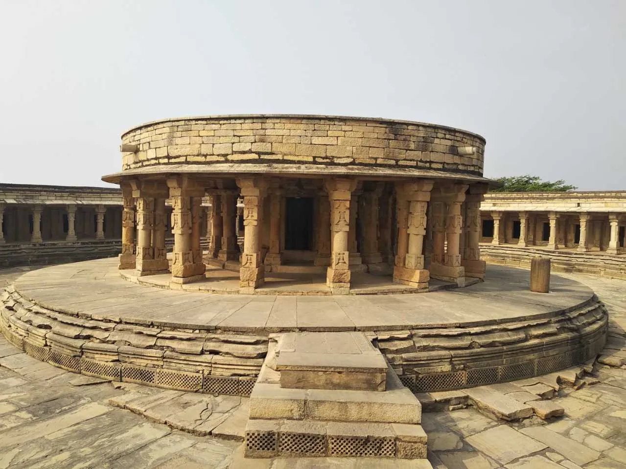 mahadev temple at khajuraho