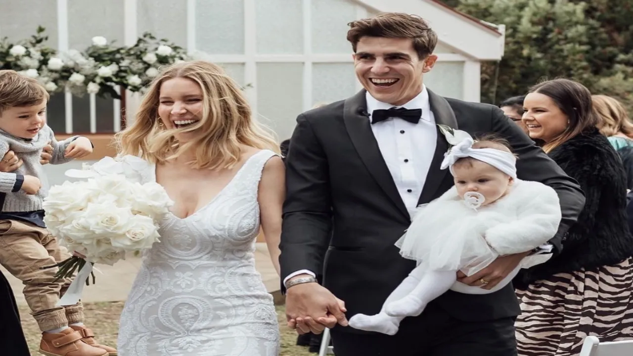 Sean Abbott 