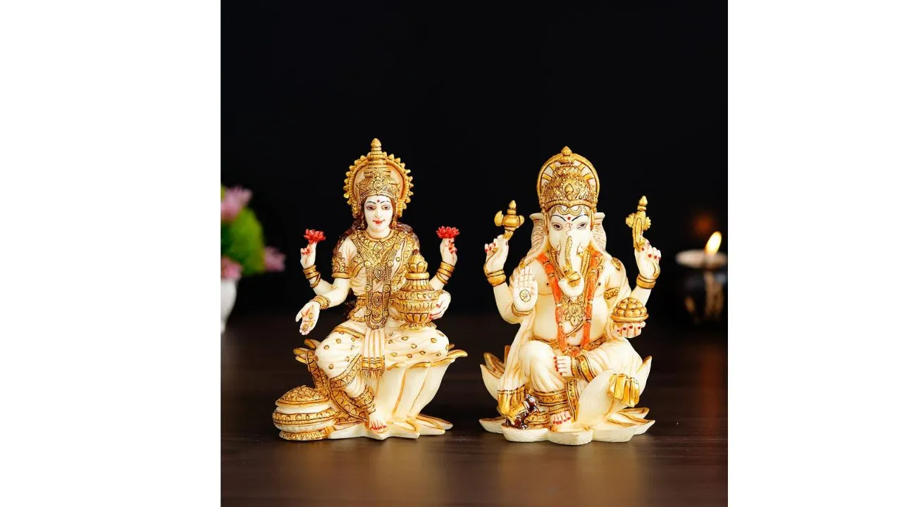 Mukundra Art N Craft,7,Goddess Lakshmi Ganesha Statue